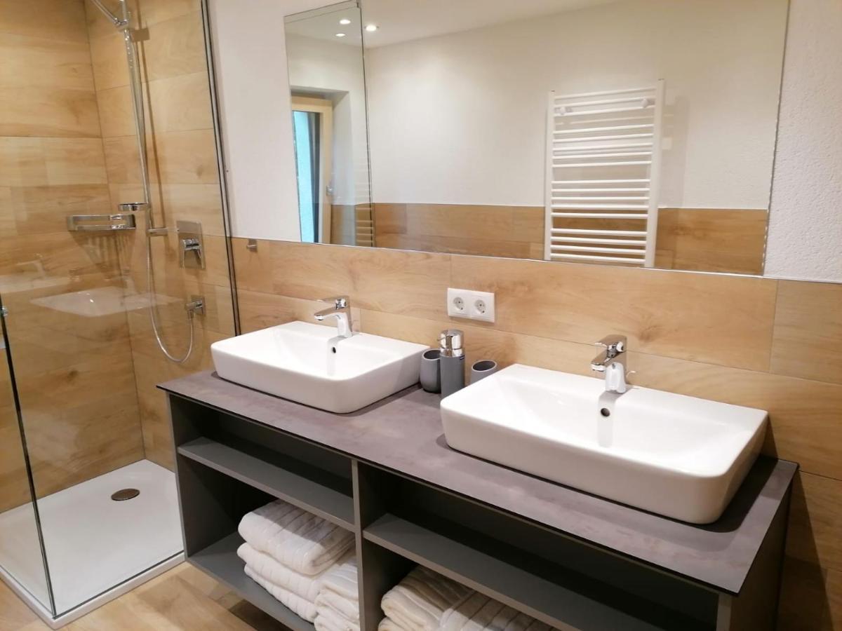 Haus Schloegl Apartman Pfunds Kültér fotó