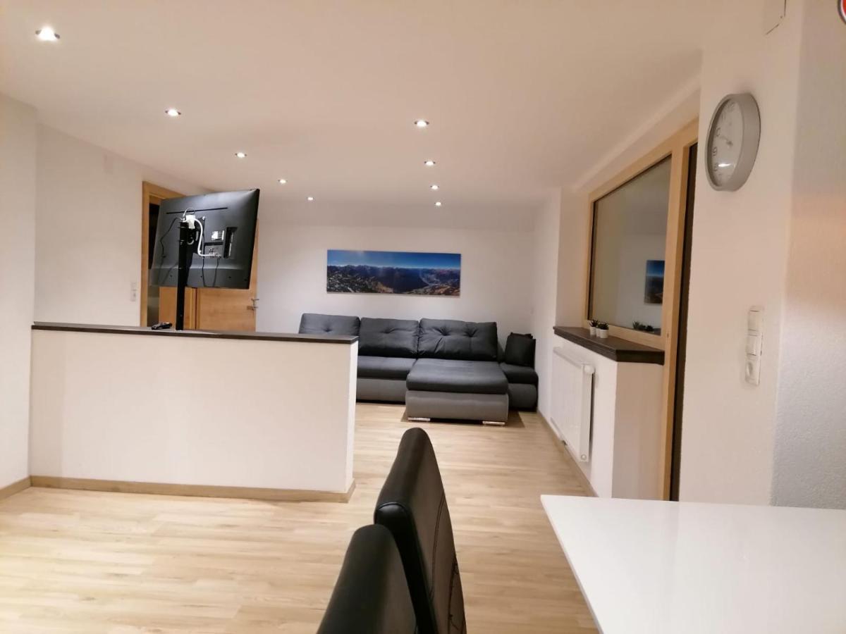 Haus Schloegl Apartman Pfunds Kültér fotó