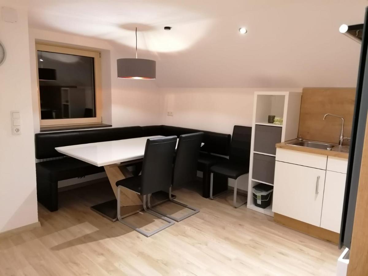 Haus Schloegl Apartman Pfunds Kültér fotó