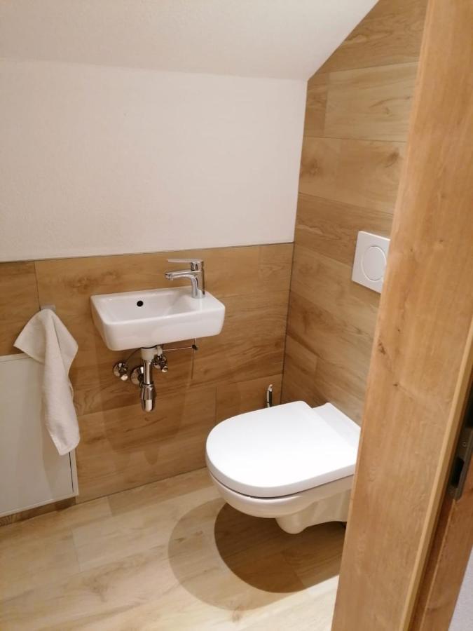 Haus Schloegl Apartman Pfunds Kültér fotó
